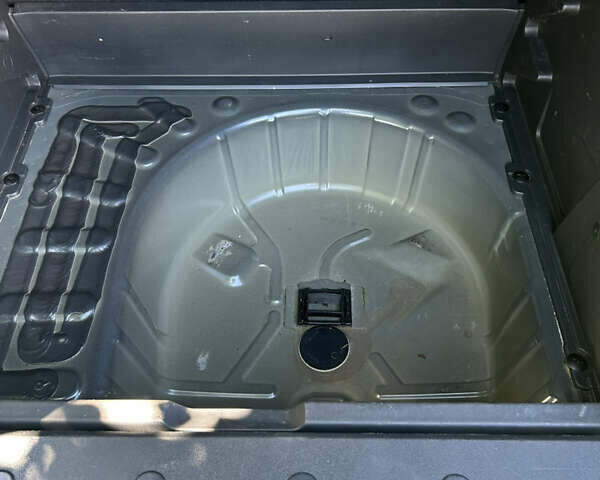 Синий Пежо 3008, объемом двигателя 1.56 л и пробегом 230 тыс. км за 9000 $, фото 11 на Automoto.ua