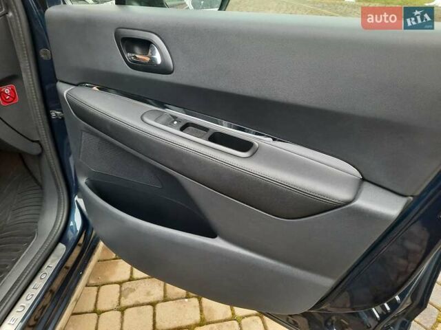 Синий Пежо 3008, объемом двигателя 2 л и пробегом 135 тыс. км за 11799 $, фото 14 на Automoto.ua