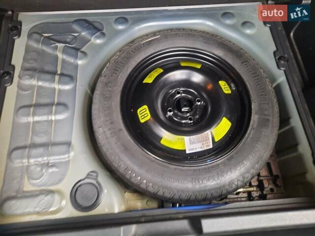 Синий Пежо 3008, объемом двигателя 2 л и пробегом 135 тыс. км за 11799 $, фото 34 на Automoto.ua