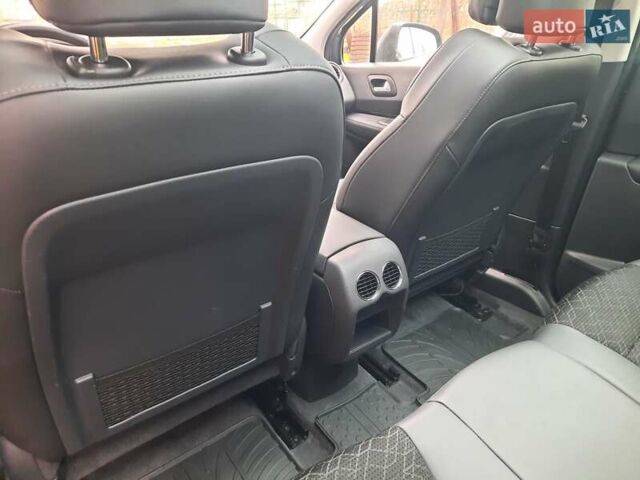 Синий Пежо 3008, объемом двигателя 2 л и пробегом 135 тыс. км за 11799 $, фото 19 на Automoto.ua