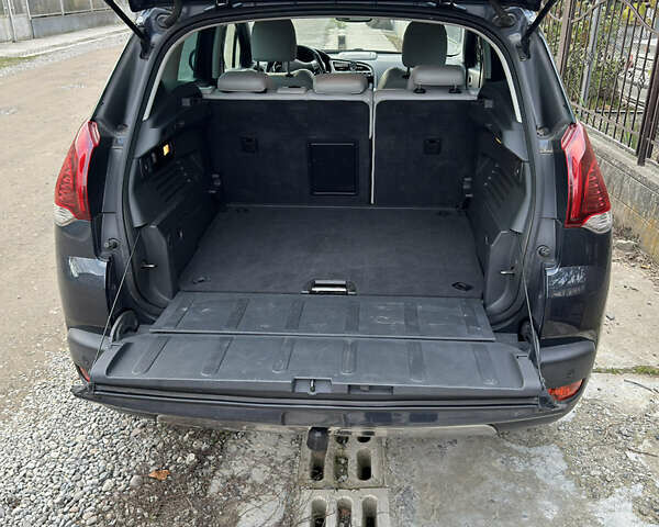 Синий Пежо 3008, объемом двигателя 1.56 л и пробегом 152 тыс. км за 12300 $, фото 21 на Automoto.ua