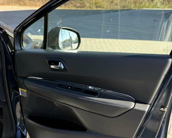 Пежо 3008 2014 в Тернополе на Automoto.ua Синий Пежо 3008, объемом двигателя 2 л и пробегом 112 тыс. км за 14300 $, фото 61 на Automoto.ua