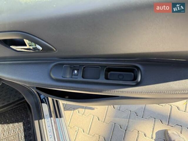 Пежо 3008 2014 в Тернополе на Automoto.ua Синий Пежо 3008, объемом двигателя 2 л и пробегом 112 тыс. км за 14300 $, фото 62 на Automoto.ua