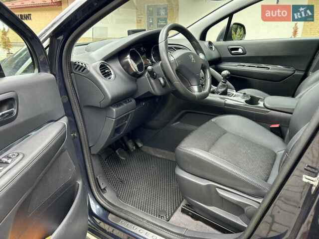 Пежо 3008 2014 в Львове на Automoto.ua Синий Пежо 3008, объемом двигателя 1.56 л и пробегом 191 тыс. км за 11800 $, фото 15 на Automoto.ua