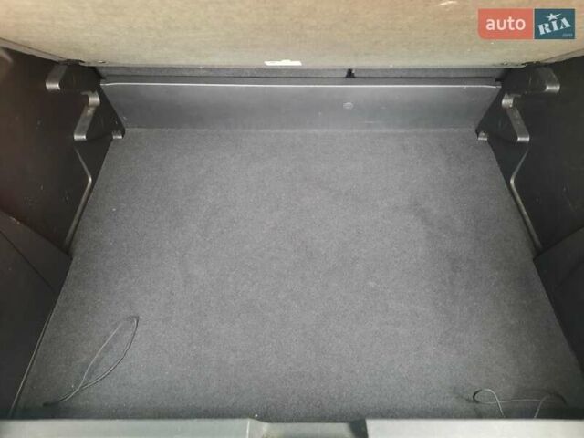 Синий Пежо 3008, объемом двигателя 2 л и пробегом 135 тыс. км за 11799 $, фото 32 на Automoto.ua