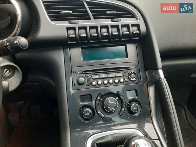 Синий Пежо 3008, объемом двигателя 2 л и пробегом 135 тыс. км за 11799 $, фото 25 на Automoto.ua