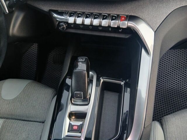 Синій Пежо 3008, об'ємом двигуна 0 л та пробігом 190 тис. км за 17300 $, фото 16 на Automoto.ua