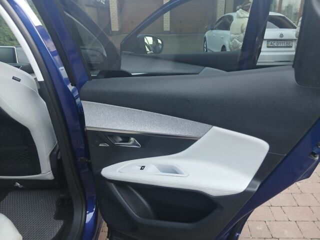 Синій Пежо 3008, об'ємом двигуна 0 л та пробігом 190 тис. км за 17300 $, фото 8 на Automoto.ua