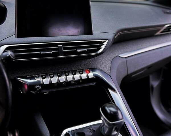 Синий Пежо 3008, объемом двигателя 2 л и пробегом 161 тыс. км за 18888 $, фото 3 на Automoto.ua