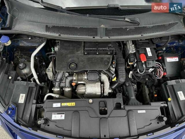 Синій Пежо 3008, об'ємом двигуна 1.56 л та пробігом 94 тис. км за 20200 $, фото 9 на Automoto.ua