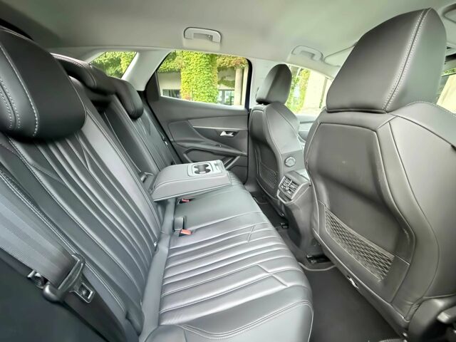 Синий Пежо 3008, объемом двигателя 1.5 л и пробегом 50 тыс. км за 10200 $, фото 12 на Automoto.ua