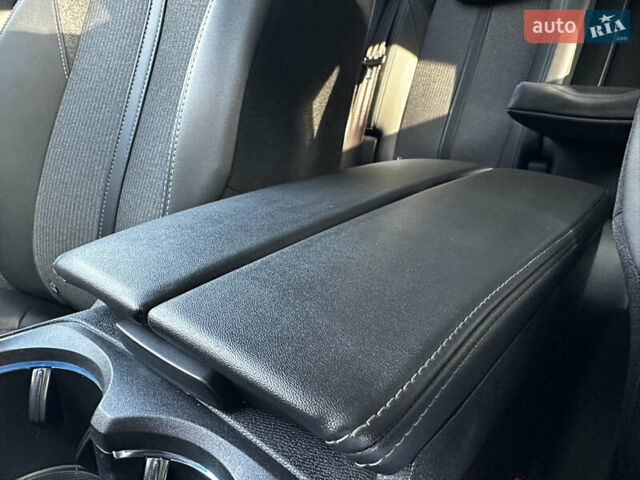 Синий Пежо 3008, объемом двигателя 1.5 л и пробегом 175 тыс. км за 22499 $, фото 97 на Automoto.ua