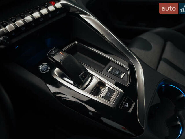 Синій Пежо 3008, об'ємом двигуна 2 л та пробігом 52 тис. км за 27672 $, фото 12 на Automoto.ua