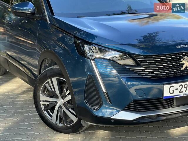 Синий Пежо 3008, объемом двигателя 1.5 л и пробегом 168 тыс. км за 23650 $, фото 4 на Automoto.ua