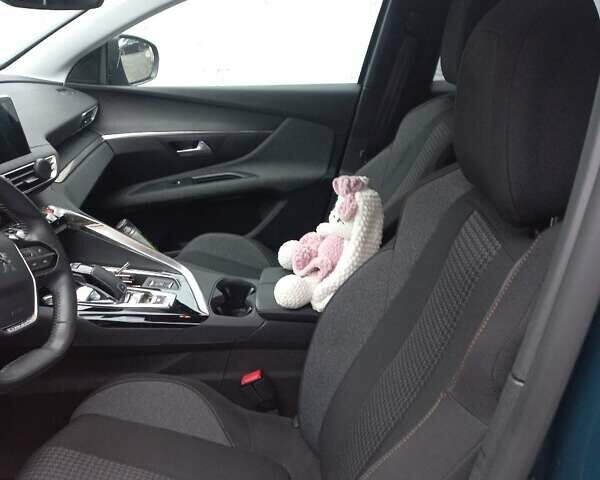 Синій Пежо 3008, об'ємом двигуна 1.5 л та пробігом 39 тис. км за 26500 $, фото 4 на Automoto.ua
