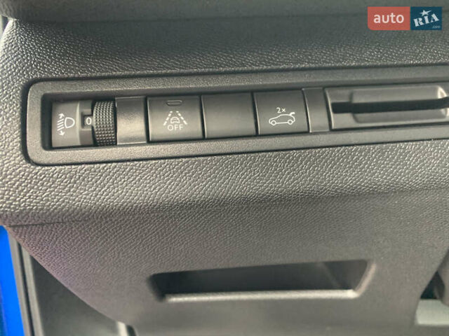 Синий Пежо 3008, объемом двигателя 1.5 л и пробегом 159 тыс. км за 22700 $, фото 32 на Automoto.ua