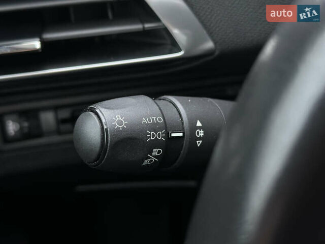 Синій Пежо 3008, об'ємом двигуна 2 л та пробігом 98 тис. км за 26800 $, фото 22 на Automoto.ua