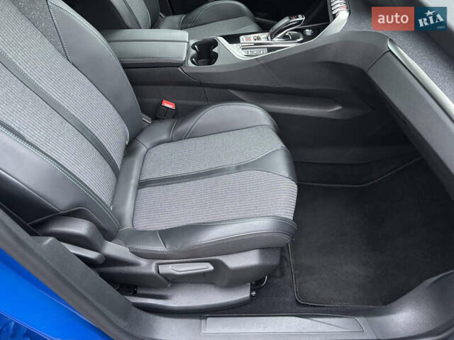 Синій Пежо 3008, об'ємом двигуна 1.5 л та пробігом 159 тис. км за 22700 $, фото 17 на Automoto.ua