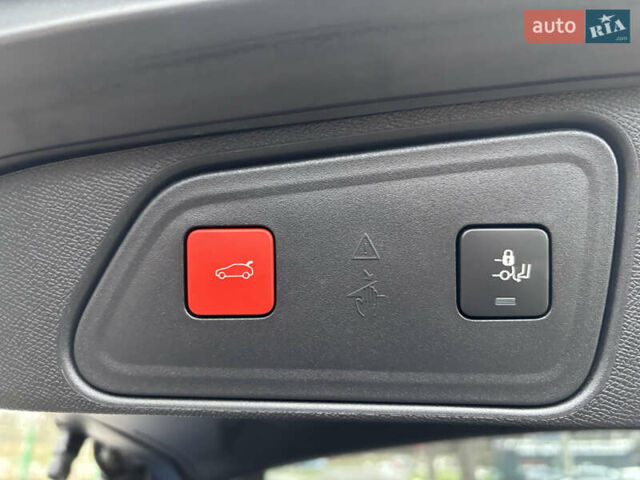Синій Пежо 3008, об'ємом двигуна 1.5 л та пробігом 159 тис. км за 22700 $, фото 32 на Automoto.ua