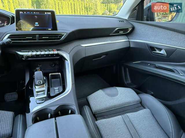 Синий Пежо 3008, объемом двигателя 2 л и пробегом 18 тыс. км за 33750 $, фото 51 на Automoto.ua