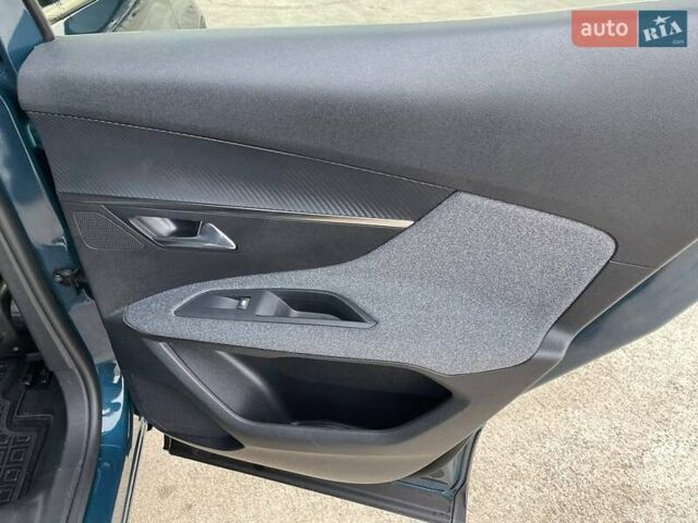 Синий Пежо 3008, объемом двигателя 1.5 л и пробегом 36 тыс. км за 25900 $, фото 22 на Automoto.ua