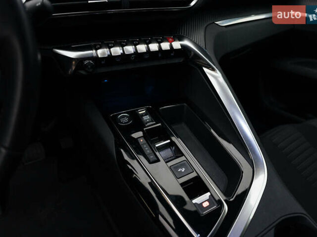 Синій Пежо 3008, об'ємом двигуна 1.5 л та пробігом 72 тис. км за 25622 $, фото 8 на Automoto.ua