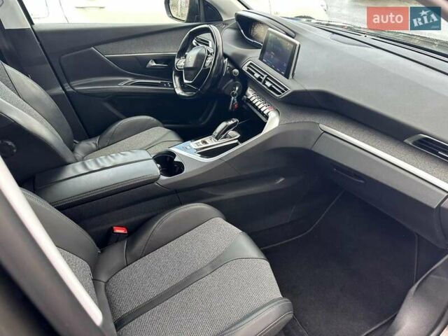 Зеленый Пежо 3008, объемом двигателя 1.56 л и пробегом 203 тыс. км за 17200 $, фото 10 на Automoto.ua