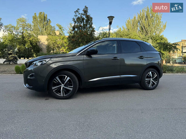 Зеленый Пежо 3008, объемом двигателя 1.5 л и пробегом 160 тыс. км за 20500 $, фото 5 на Automoto.ua