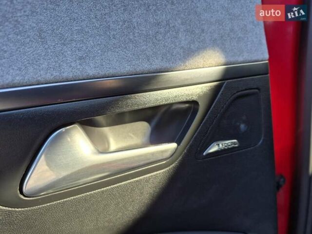 Помаранчевий Пежо 3008, об'ємом двигуна 2 л та пробігом 159 тис. км за 21999 $, фото 50 на Automoto.ua