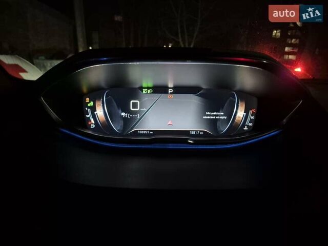 Помаранчевий Пежо 3008, об'ємом двигуна 2 л та пробігом 159 тис. км за 21999 $, фото 71 на Automoto.ua