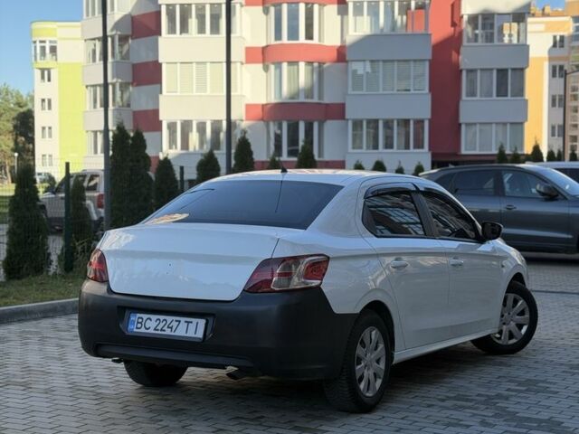 Белый Пежо 301, объемом двигателя 1.6 л и пробегом 3 тыс. км за 4900 $, фото 2 на Automoto.ua
