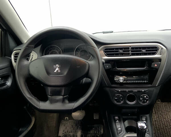 Белый Пежо 301, объемом двигателя 1.2 л и пробегом 124 тыс. км за 6450 $, фото 8 на Automoto.ua