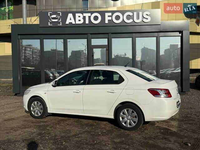 Белый Пежо 301, объемом двигателя 1.2 л и пробегом 90 тыс. км за 6290 $, фото 3 на Automoto.ua