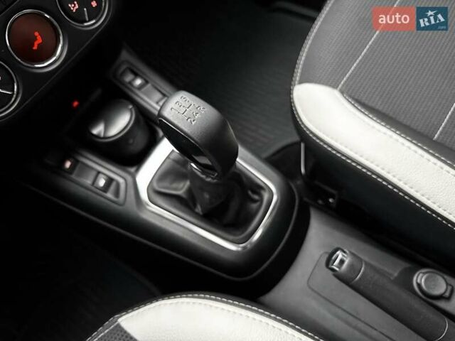 Білий Пежо 301, об'ємом двигуна 1.6 л та пробігом 109 тис. км за 6500 $, фото 13 на Automoto.ua