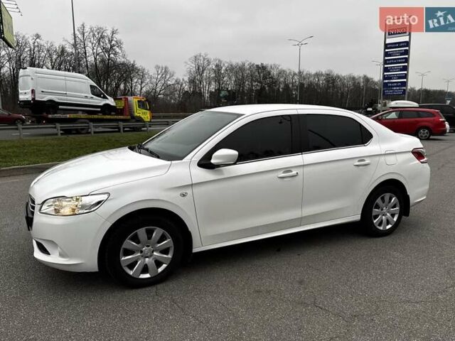 Білий Пежо 301, об'ємом двигуна 1.6 л та пробігом 109 тис. км за 6500 $, фото 2 на Automoto.ua
