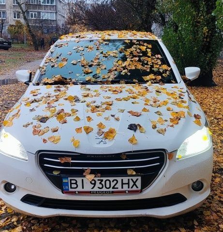 Белый Пежо 301, объемом двигателя 1.6 л и пробегом 151 тыс. км за 7500 $, фото 8 на Automoto.ua