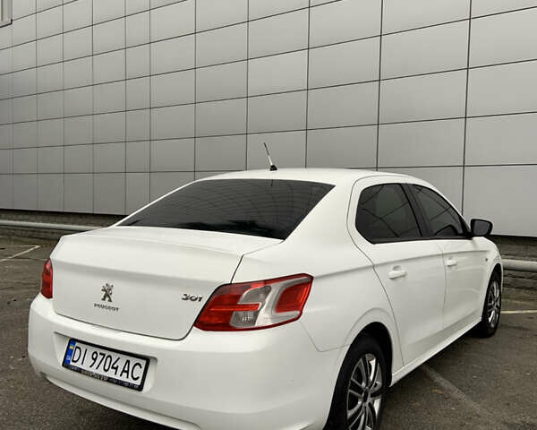 Белый Пежо 301, объемом двигателя 1.2 л и пробегом 124 тыс. км за 6450 $, фото 5 на Automoto.ua