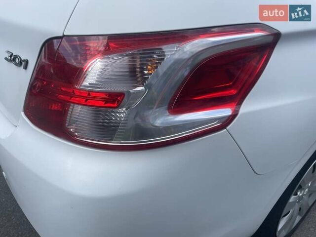 Білий Пежо 301, об'ємом двигуна 1.2 л та пробігом 90 тис. км за 5100 $, фото 15 на Automoto.ua