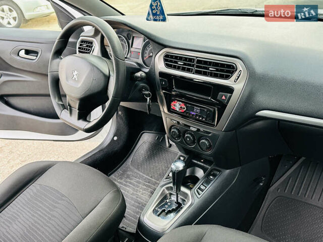 Білий Пежо 301, об'ємом двигуна 1.6 л та пробігом 85 тис. км за 7999 $, фото 33 на Automoto.ua