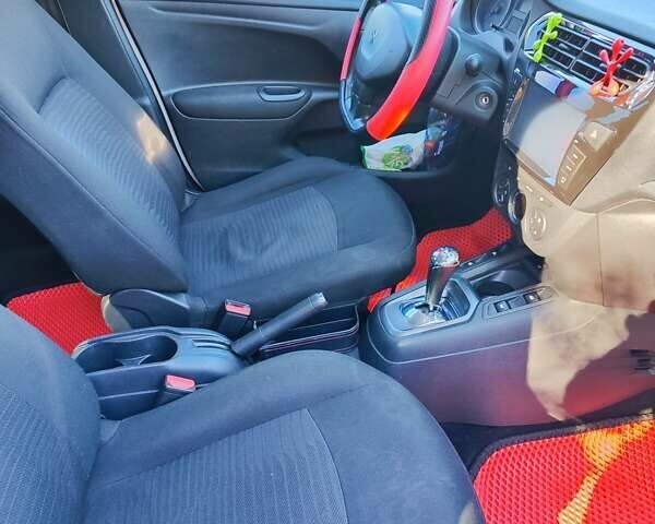 Білий Пежо 301, об'ємом двигуна 1.2 л та пробігом 115 тис. км за 7000 $, фото 24 на Automoto.ua