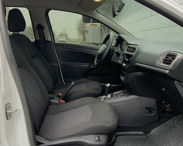 Белый Пежо 301, объемом двигателя 1.2 л и пробегом 124 тыс. км за 6450 $, фото 12 на Automoto.ua