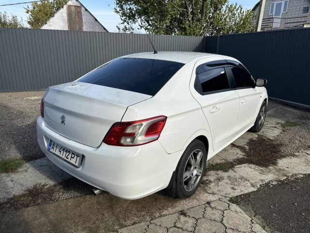 Белый Пежо 301, объемом двигателя 1.6 л и пробегом 223 тыс. км за 5850 $, фото 2 на Automoto.ua