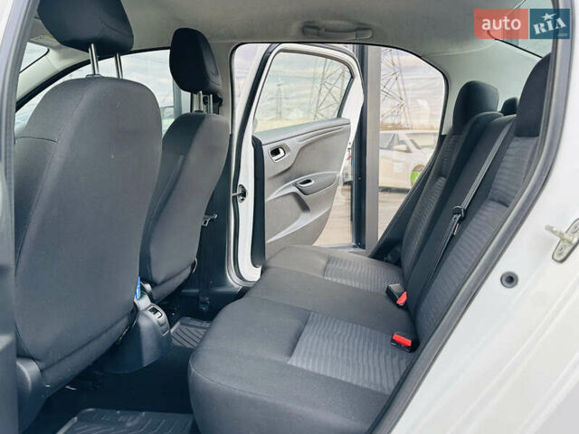 Білий Пежо 301, об'ємом двигуна 1.6 л та пробігом 85 тис. км за 7999 $, фото 21 на Automoto.ua