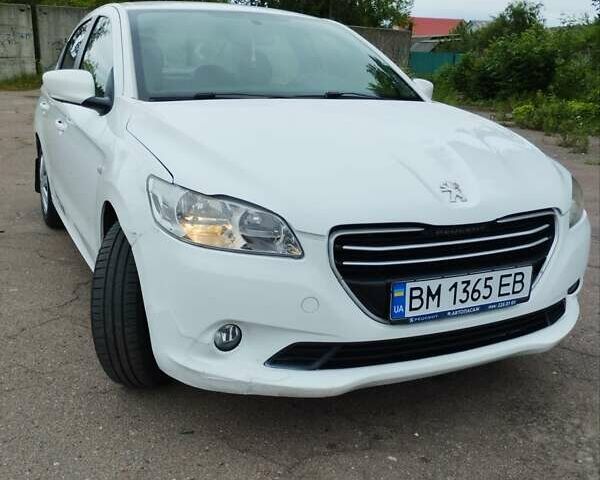 Белый Пежо 301, объемом двигателя 1.2 л и пробегом 188 тыс. км за 5300 $, фото 2 на Automoto.ua