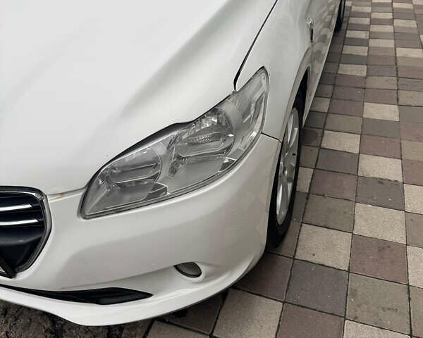 Белый Пежо 301, объемом двигателя 1.56 л и пробегом 260 тыс. км за 5500 $, фото 11 на Automoto.ua