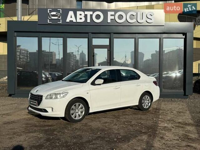 Белый Пежо 301, объемом двигателя 1.2 л и пробегом 90 тыс. км за 6290 $, фото 2 на Automoto.ua