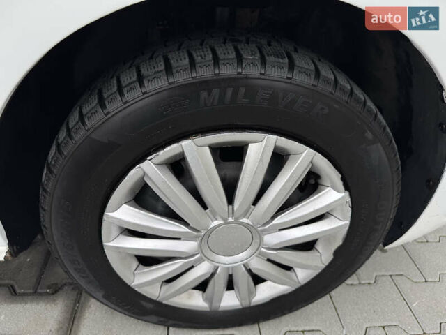 Білий Пежо 301, об'ємом двигуна 1.56 л та пробігом 292 тис. км за 5700 $, фото 12 на Automoto.ua