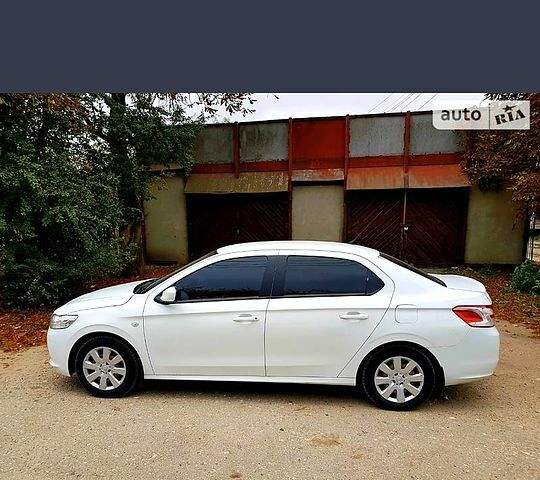 Белый Пежо 301, объемом двигателя 1.2 л и пробегом 202 тыс. км за 4500 $, фото 3 на Automoto.ua