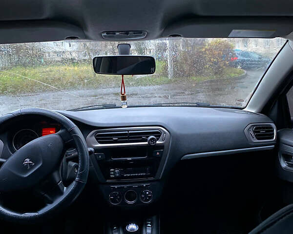 Белый Пежо 301, объемом двигателя 1.2 л и пробегом 200 тыс. км за 4200 $, фото 8 на Automoto.ua