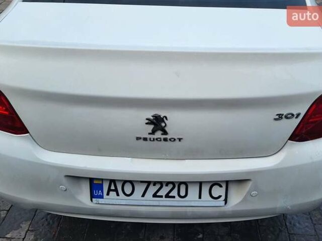 Белый Пежо 301, объемом двигателя 1.2 л и пробегом 268 тыс. км за 5900 $, фото 6 на Automoto.ua